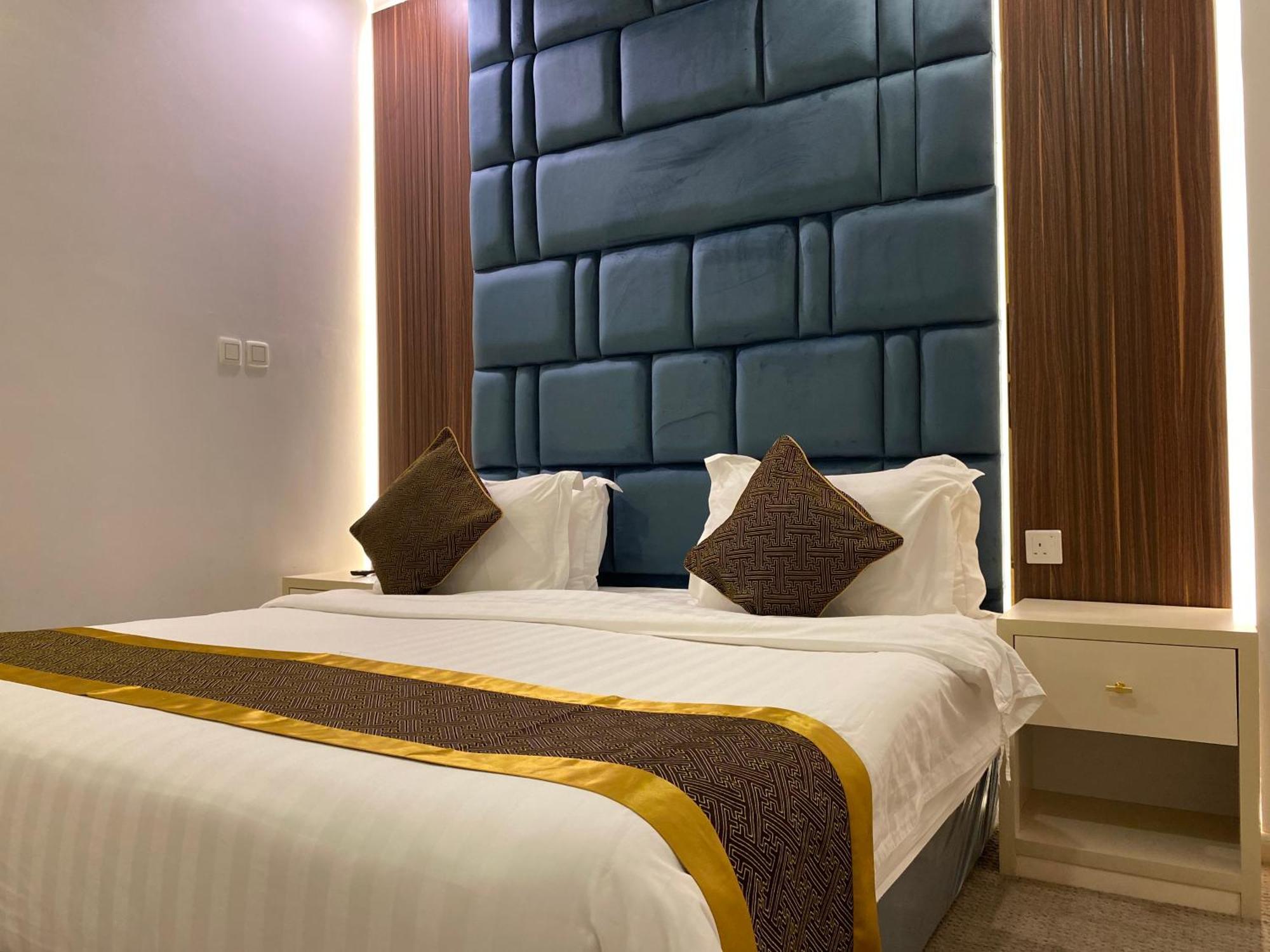 Areen Al Basateen Hotel Джедда Экстерьер фото